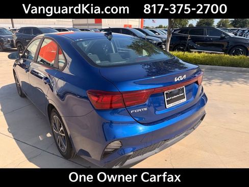 Certified 2022 Kia Forte LXS w/ LXS Technology Package FWD image 2