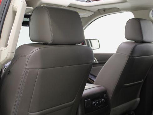 Used 2019 GMC Yukon Denali w/ Denali Ultimate Package image 39