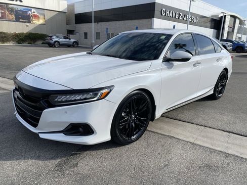 Used 2022 Honda Accord Touring image 39