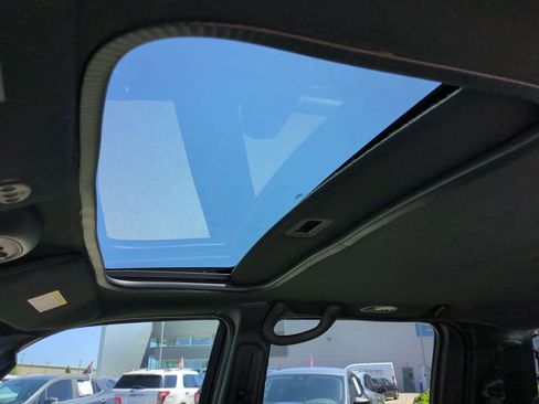 Used 2002 Lincoln Blackwood image 19