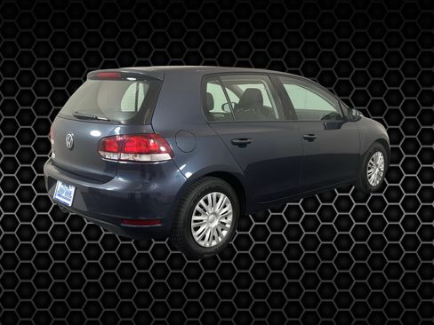 Used 2012 Volkswagen Golf 4-Door image 6