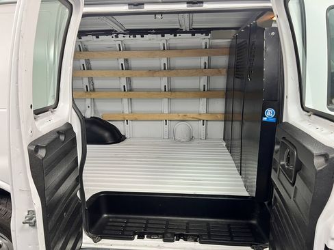 Used 2023 Chevrolet Express 2500 w/ Driver Convenience Package RWD image 15