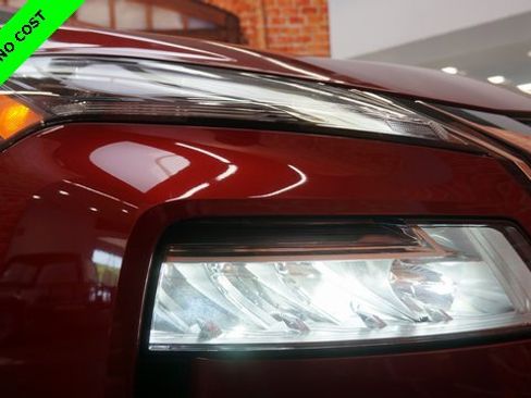 Used 2022 Nissan Rogue SV w/ SV Premium Package image 65