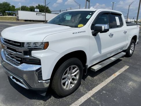 Used 2019 Chevrolet Silverado 1500 LTZ w/ LTZ Convenience Package AWD/4WD image 6