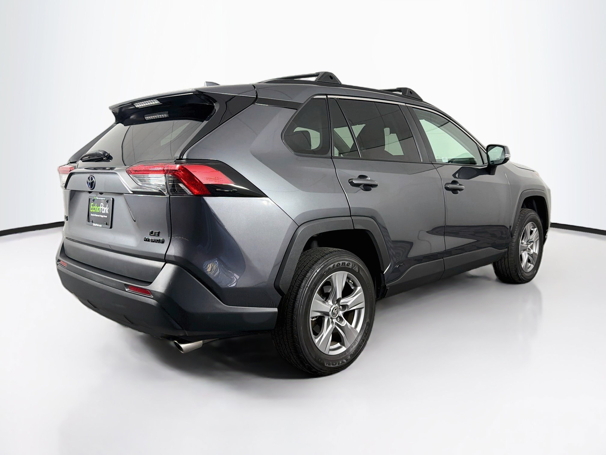 Used 2024 Toyota RAV4 LE AWD/4WD image 9