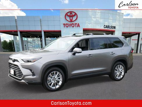 Certified 2026 Toyota Grand Highlander AWD image 1