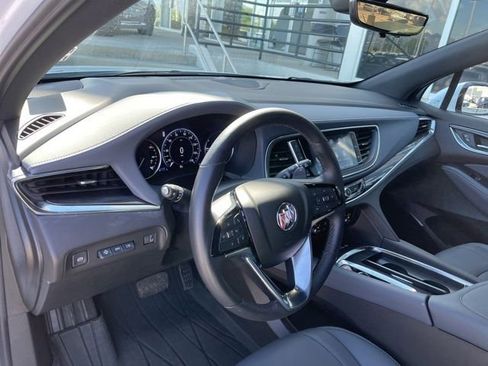 Used 2023 Buick Enclave Premium AWD/4WD image 8