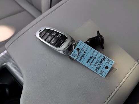 Used 2024 Hyundai Palisade Calligraphy FWD image 31