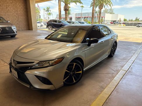 Used 2018 Toyota Camry XSE w/ Audio Package FWD image 1
