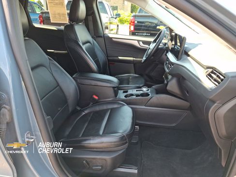 Used 2024 Ford Escape Platinum AWD/4WD image 25