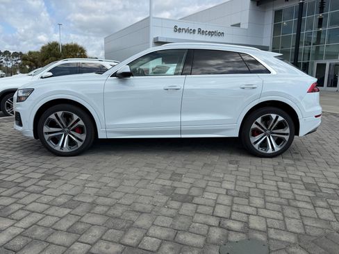Used 2019 Audi Q8 Prestige AWD/4WD image 12