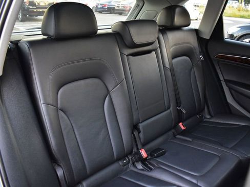 Used 2017 Audi Q5 2.0T Premium Plus w/ Technology Package image 24