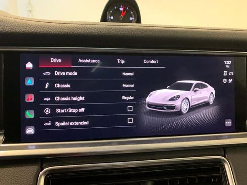 Used 2023 Porsche Panamera 4 Platinum Edition w/ Assistance Package image 34