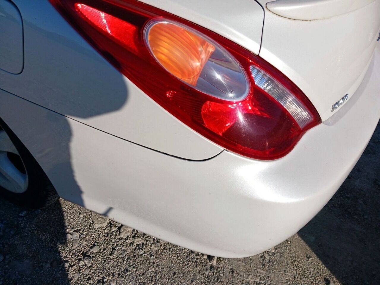 Used 2005 Toyota Solara SLE FWD image 10