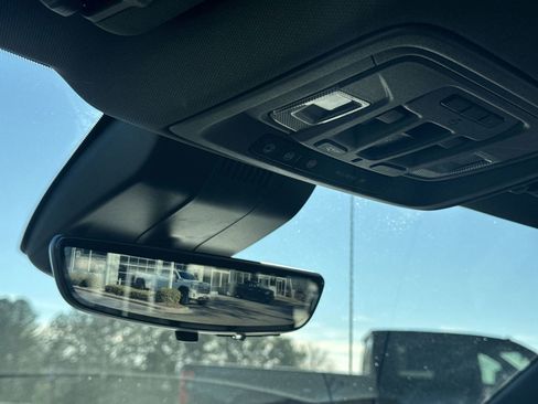 Used 2024 GMC Sierra 1500 Denali w/ Denali Reserve Package image 27