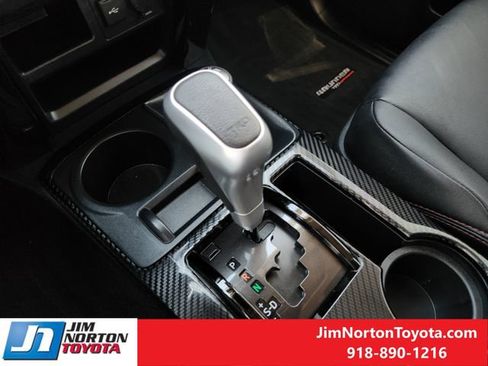 Used 2024 Toyota 4Runner TRD Off-Road Premium w/ Moonroof Package AWD/4WD image 21