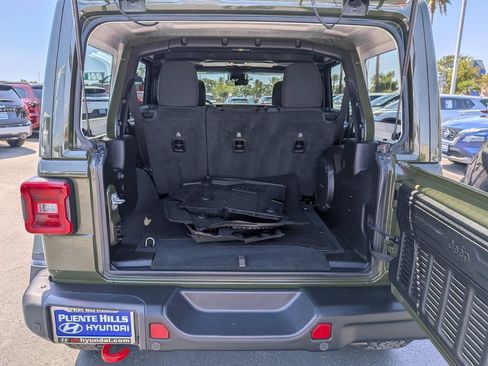 Used 2022 Jeep Wrangler Unlimited Rubicon w/ Steel Bumper Group AWD/4WD image 33