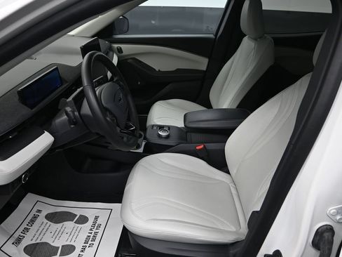 Used 2023 Ford Mustang Mach-E Premium RWD image 15
