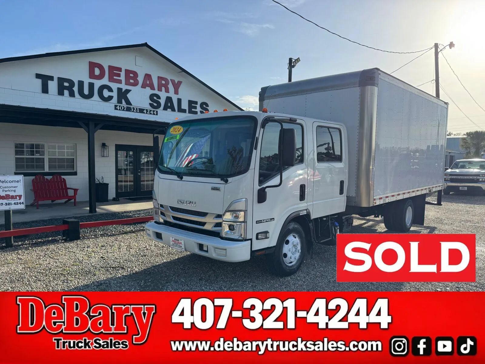 Used 2024 Isuzu NPR 4500 HD RWD image 1