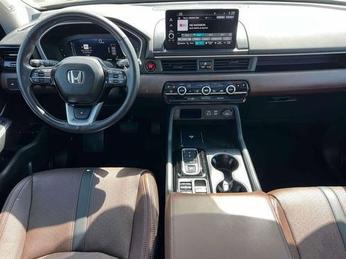 Used 2023 Honda Pilot Elite image 15