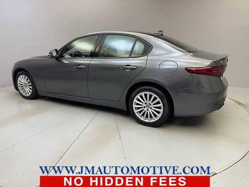 Used 2022 Alfa Romeo Giulia Sprint image 3