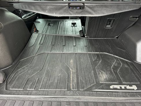 Certified 2022 GMC Terrain AT4 w/ Infotainment Package II AWD/4WD image 18
