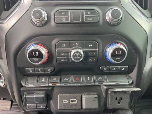 Used 2021 GMC Sierra 1500 SLT AWD/4WD image 27