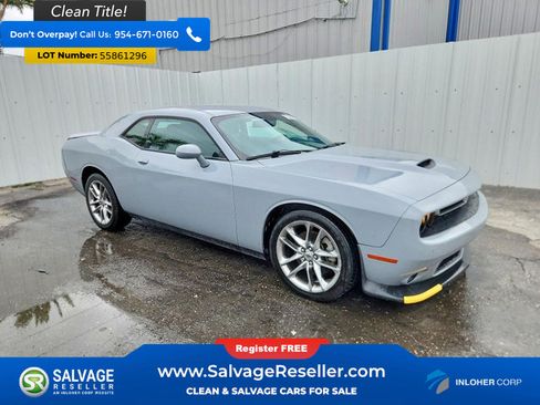 Used 2022 Dodge Challenger GT AWD/4WD image 5