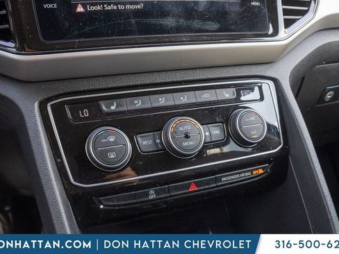 Used 2022 Volkswagen Atlas SE FWD image 9