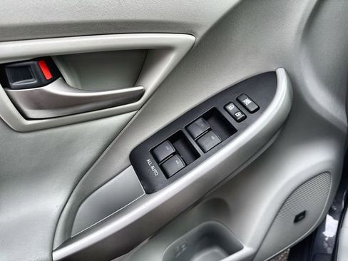 Used 2014 Toyota Prius Two image 21