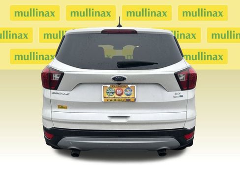 Certified 2019 Ford Escape SE image 30