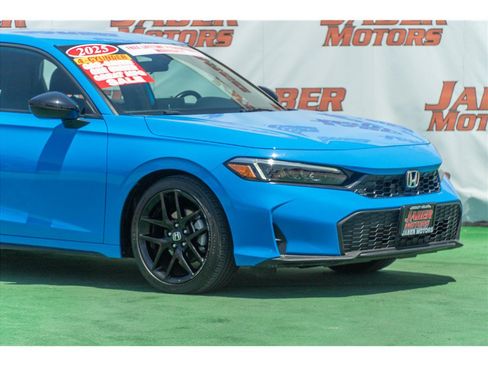 Used 2025 Honda Civic Sport image 6