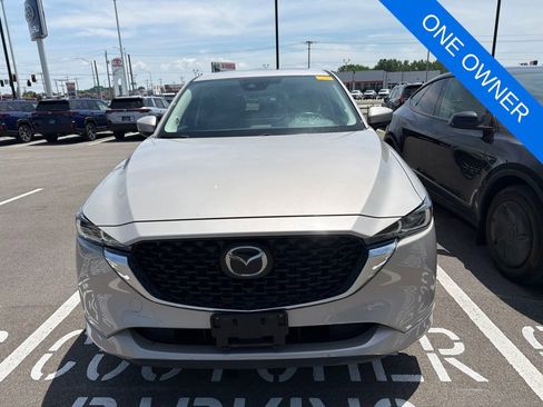 Used 2025 MAZDA CX-5 AWD 2.5 S w/ Preferred Package image 7