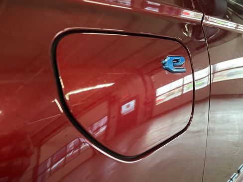 Used 2022 Jeep Grand Cherokee Summit image 13