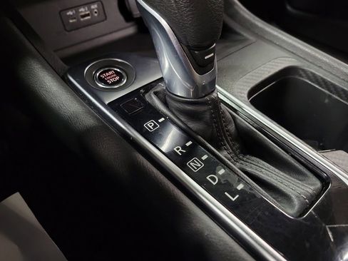 Used 2021 Nissan Sentra SV image 15