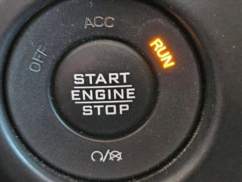 Used 2021 Jeep Gladiator Sport w/ Trailer Tow Package image 15