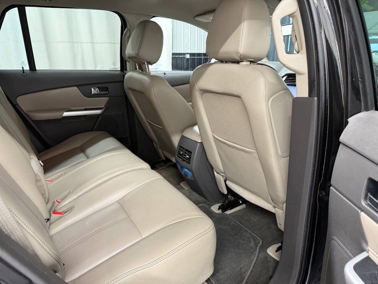 Used 2013 Ford Edge Limited AWD/4WD image 10