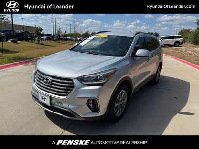 Used 2017 Hyundai Santa Fe SE w/ SE Premium Package 02