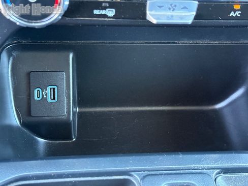 Used 2024 Ford F150 XLT w/ Mobile Office Package image 24