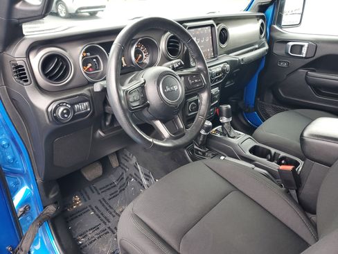 Used 2022 Jeep Gladiator Willys image 17