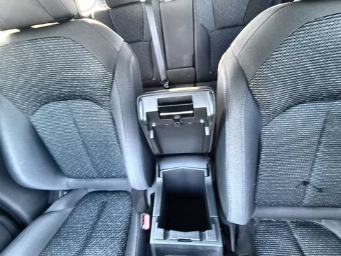 Used 2025 Subaru Forester Premium AWD/4WD image 21