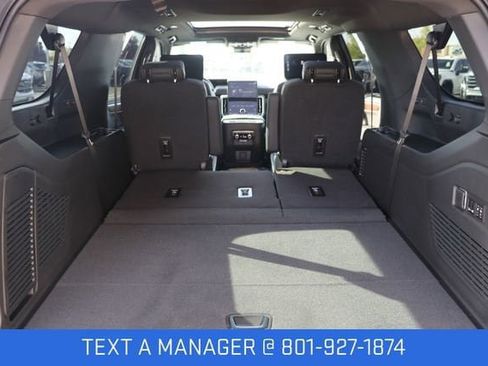 New 2026 GMC Yukon XL Denali w/ Denali Reserve Package AWD/4WD image 14