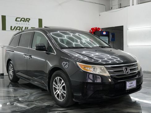 Used 2011 Honda Odyssey EX-L image 4