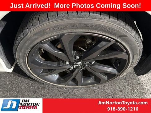 Used 2020 Honda Civic Sport image 6