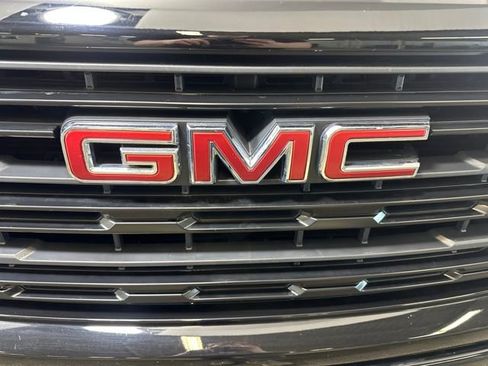 Used 2024 GMC Sierra 1500 Pro w/ Graphite Edition image 9