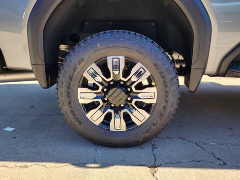 New 2026 GMC Sierra 2500 Denali w/ Denali Reserve Package AWD/4WD image 56