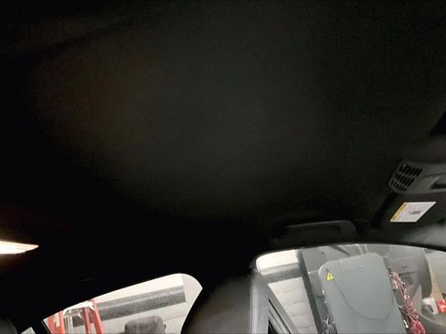 Used 2018 BMW 330i image 13