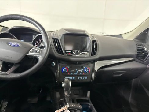 Used 2019 Ford Escape Titanium FWD image 25