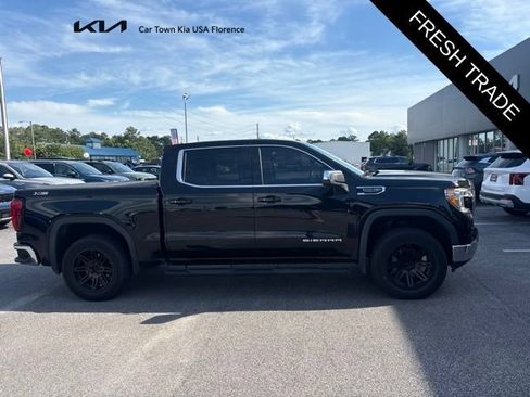 Used 2020 GMC Sierra 1500 SLE w/ SLE Value Package AWD/4WD image 2