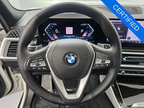 Used 2024 BMW X5 sDrive40i w/ Premium Package RWD image 18